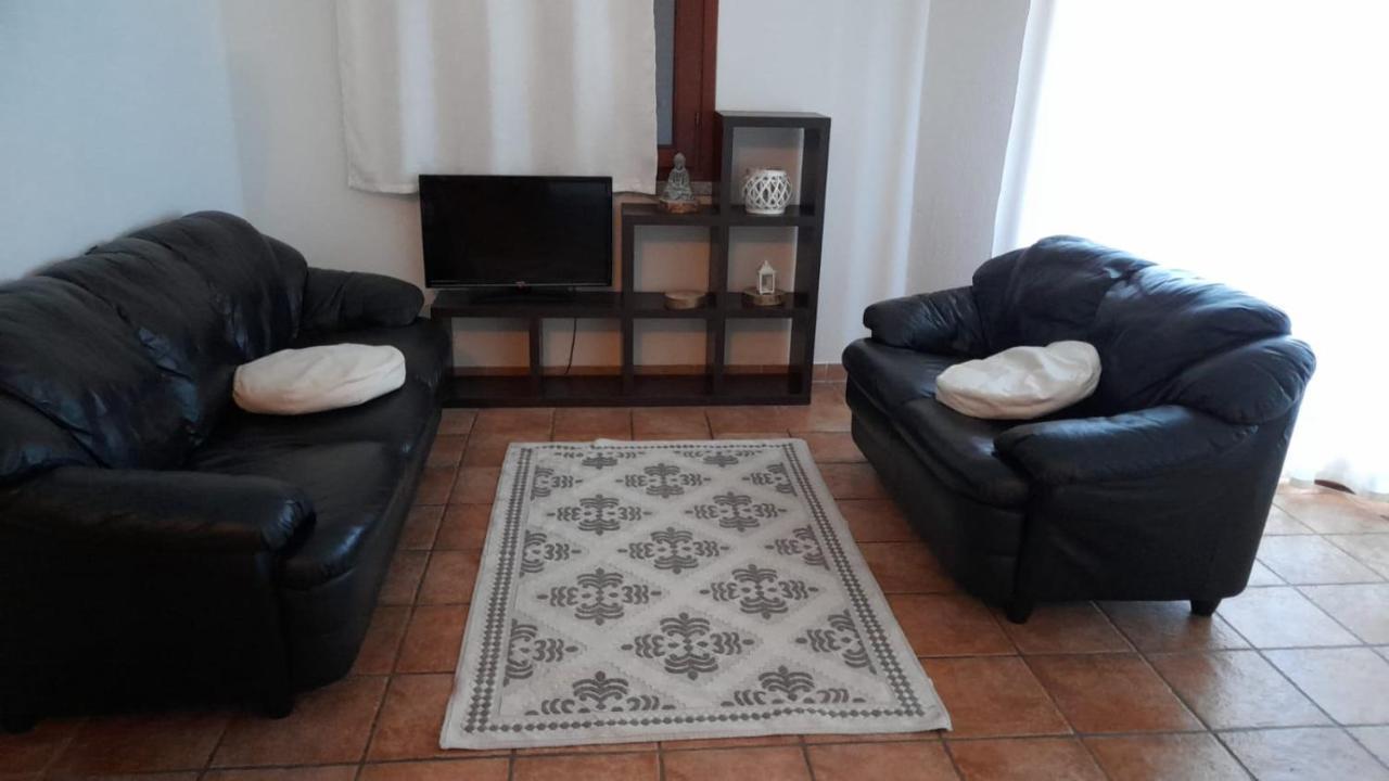 Appartamento Casa Cimarosa Olbia Esterno foto